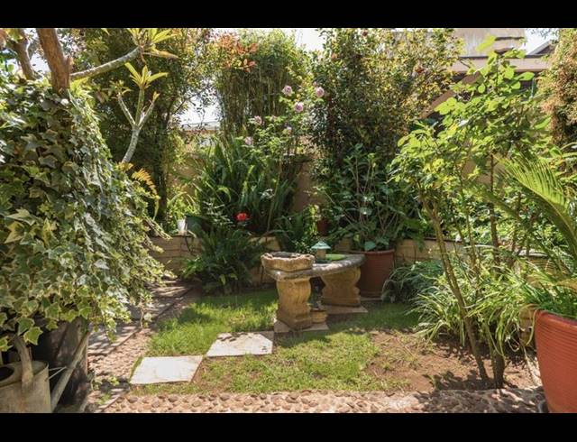 2 BEDROOM DUPLEX FOR SALE IN PRIMROSE HILL